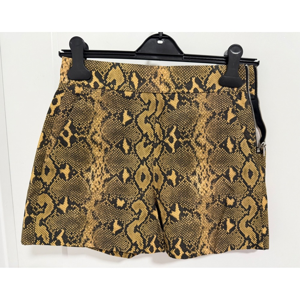 Zara Woman Snake Print High Waist Cotton Shorts‎ XS – Zipper Needs Fix